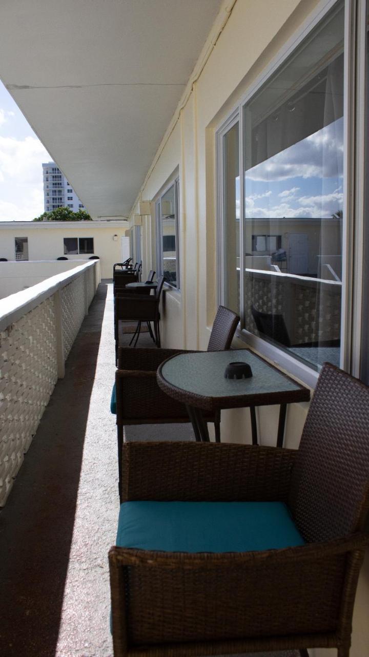 Coral Tides Resort Pompano Beach Exterior photo